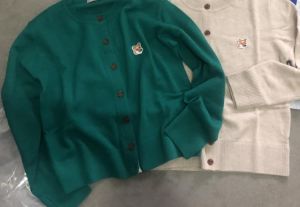 High Quality Embroiery Little Fox Crew Neck Cardigan Knitted Green Sweater