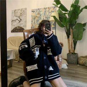 2021 spring and autumn new retro wild loose knit cardigan sweater women jacket knitted cardigan  oversized  women cardigan