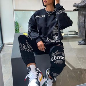 Fashion High Street Tracksuits Suits Women O Neck Pullover Top + Sweatpants Suits Autumn Winter Casual Sports Sweatshirt Outfits