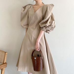 2021 Summer Dress Korean Chic French Slim V-neck Dresses Waist Length Over Knee Large Swing Bubble Sleeve Dress For Women