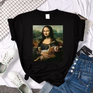 T Shirts Mona Lisa Hugging Cat Lovely Cute Printed T-Shirt For Women'S Crewneck Gothic Women Tshirt Casual Oversize Tee Shirt