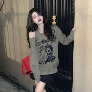 American retro street hip-hop print off-the-shoulder halterneck T-shirts womens autumn 2021 new design sense niche y2k aesthetic