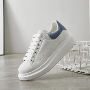 NEW 2021 Luxury Mcqueen Shoes for Women Brand Design Alexander White Chunky Sneakers Female Vulcanize Sport Shoe Plus Size 34-44