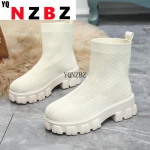 Autumn New Socks Shoes Woman Stretch Fabric Mid-Calf Casual Platform Boots Net Red Knitted Short Boots Women Plus Size Booties