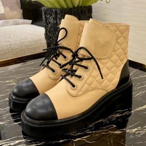 Classics High-Quality Brand Women Boots Round Toe Platform Square Heel Martin Boots Designer Shoes Mature Catwalk Women Boots