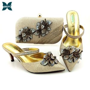 2021 New Arrival Italian Design Nigerian Fashion Summer Flower Style Party Women Shoes and Bag Set in Champange Gold Color