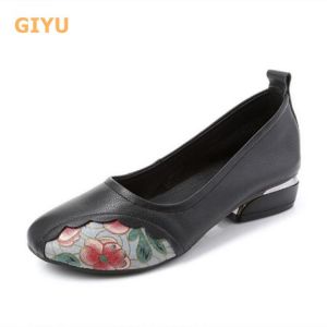 Women's Spring Shoes 2021 New Genuine Leather Shallow Mouth High Heels Comfortable Low-heeled Pumps Casual Women's Singl