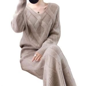 Casual knitted suit 2021 autumn/winter thickening V-neck loose sweater + long skirt two-piece Korean fashion women's clothing