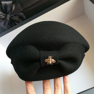 Bowknot Beret Autumn Winter Wool Fashion Top Hat Ladies Warm Hat Brand Designer Metal Bee Black Cap For Women 2021 Gifts