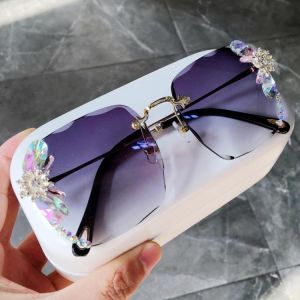 sunglasses women 2020 new fashon Vinage Sqaure luxury glasses Rimless rhinesotne sunglasses Shades For Women Summer oculos