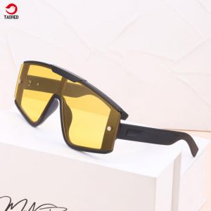 Luxury brand Italy design Woman and Men trendy fashion Sport Sunglasses outdoor Female Removable magnetic Suction Sun Glasses