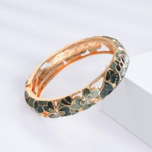 UJOY Enameled Four-Leaved Clover Cuff  Bangles Gift Hollow Bracelets Lady's Accessories Fashion Jewelry  Women's