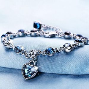 Classic ocean heart blue crystal bracelet for women alloy fashion simple Metal love Valentine's Day gift  jewelry wholesale.