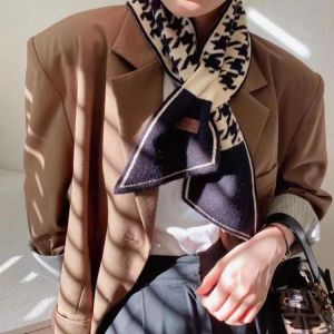 2021 New Designer Women's Houndstooth Knitted Scarf Stole Women Winter Thick Warm Neck Scarves for Ladies Echarpe Femme Hiver