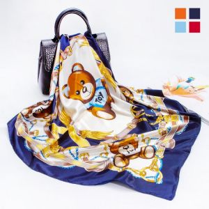 Bear Printed Silk Scarf Women 2021 Spring New Imitation Silk Satin Satin Square Scarf Scarf Turban Shawl Wholesale Hijab