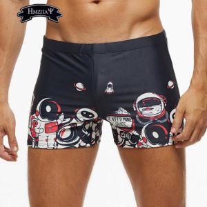 2020 New Mens Swim Trunks Swim Short Men Boxer Briefs Swimming Pants Swimwear Fitness Splice Square Leg Swim Brief Swimsuit