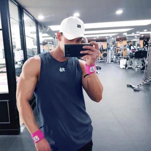 Summer Quick-Drying Fitness Vest Men's Mesh Cloth Sleeveless Waistcoat Loose Basketball Running Sports Trend Short-Sleeved Te