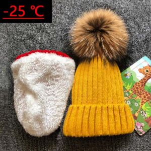 2021 Children Real Raccoon Fur Ball hats Plus velvet Winter Hat Cap For Kids Boy Girl Warm Fur Pom Poms Ski Hat Fur Pompoms Hat
