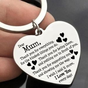 Heart Shaped Engraved Letters keychain love Pendant To best mum， Mother's Day gift Thanksgiving gift Jewelry Keychain