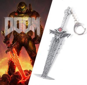 Game Doom Eternal Keychain Slayer Crucible Blade Sword Key Chain Titan Class Weapon Model Pendant for Men Cool Keyring Jewelry