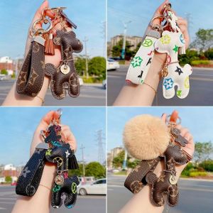Luxury Ladies Keychain High Quality Leather fawn Tassel Hair Ball Pendant Trendy Fashion Bear Car Key chain Charm Jewelry Holder