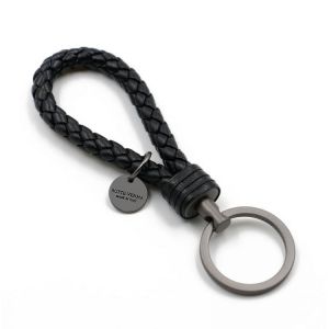 Leather car key chain Men's high quality key chain pendant cowhide hand woven women's creative gift decorative key chain