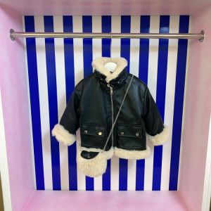Fashion Baby Girl Winter Clothes Jacket Thick Lamb Wool Kids Coats Warm Velvet Children's Outerwear Teen Girls Designer Cloth