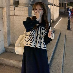 Women's Autumn Dresses 2021 New Foreign Style Hook Flower Vest Dress Two-piece Set