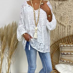 White T shirt 2020 summer European American Women Lace hollow V-neck long sleeve Autumn loose Casual T-shirt christmas shirt top
