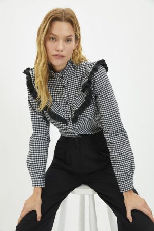 Trendyol Frilly Shirt TWOAW22GO0626