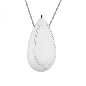 USB Portable Wearable Air Purifier Personal Mini Air Necklace Negative Ion Air Freshener No Radiation Low Noise for Adult Kid