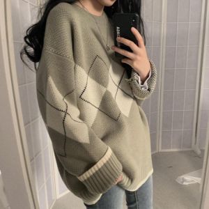 2021 New women Argyle Sweaters diamond-shaped loose retro look thin lazy Hong Kong style sweater women's knit sweater top tid
