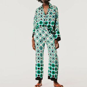 Winter Two Piece Set Women Outfits Pant Suits Fashion Long Sleeve Print Tops Women 2021 straight leg casual chic street suits