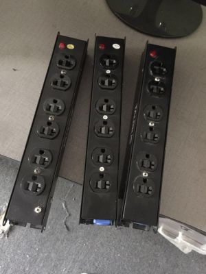 High Quality Power Bar Link,Powerlink power box with powercon inlet and outlet,6 socket on the panel  for hot selling