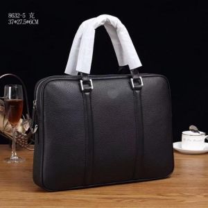 2021 new trendy big-name men's briefcase, imported leather computer business handbag, messenger bag
