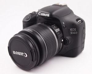 USED Canon EOS 550D 18 MP CMOS APS-C Digital SLR Camera with 3.0-Inch LCD and with EF-S 18-55mm f/3.5-5.6 is II Lens