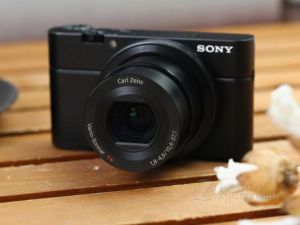 USED Sony RX100 20.2 MP Premium Compact Digital Camera w/ 1-inch sensor, 28-100mm ZEISS zoom lens, 3” LCD