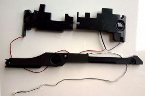 New for SONY VAIO SVF152A29L SVF152C29L SVF152C29M SVF152A29M SVF152A29W SVF152A29V laptop Speaker Left Right and Internal Set