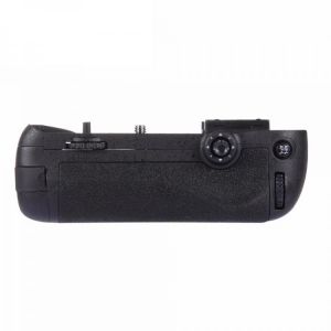 Camera Vertical  Battery Grip Holder for Nikon D7100 / D7200 DSLR Camera Replace for MB-D15 MBD15 MB D15 as EN-EL15