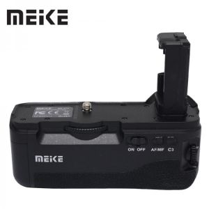 Meike MK-A7II Vertical Battery Grip Holder for Sony A7II A7S2 A7M2 A7R2 A7R II as VG-C2EM Camera