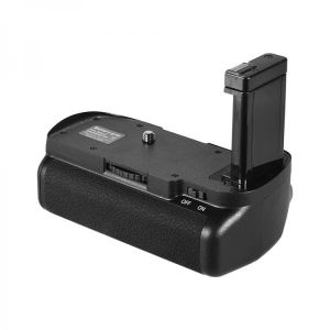 Photography Camera Vertical Battery Grip Holder for Nikon D5100 D5200 DSLR Camera EN-EL 14 Battery Powered w/ IR Remote Control