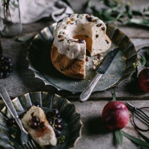 Platos Plates De Madera European Retro Metal Plate with Handles Handcrafted Round Bread Tray Home Decoration Garden Restaurant