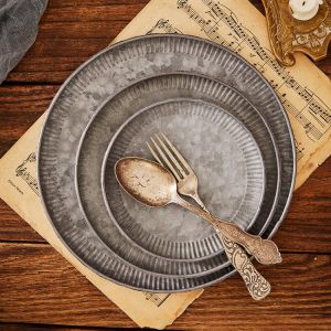 Retro Iron Craft Lace Tray Handcrafted Round Vintage Antique Storage Dessert Plate Home Decor Church Wedding Photography Props