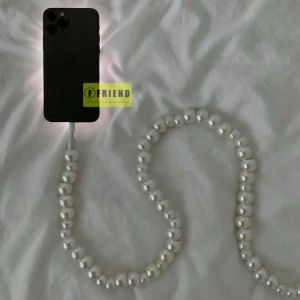 Luxury Minimalism Pearl Chain Beads Lightning Iphone Phone Charging Cable for Iphone 11 12 Pro Max 7 8p Xs Xr Phone Data Cable
