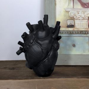 Anatomical Heart Shape Flower Vase Nordic Style Flower Pot Dried Vases Sculpture Desktop Plant Pot for Home Decor Ornament Gifts