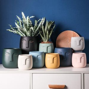 Ceramic Vase Creative Ceramic Face Living Room Desktop Flower Arrangement Vase Office Desktop Decoration Vase Decoration