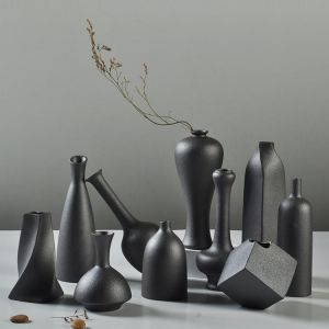 Simple Home Accessories Ornaments European Frosted Black Ceramic Vases Flower Insert Crafts Decoration