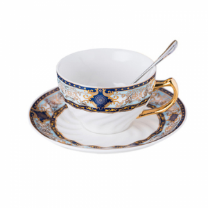 Japanese European Bone China Coffee Cup and Saucer Set Royal Luxury Handmade Porcelain Tazas Para Cafe Coffee Mugs Gold Handle