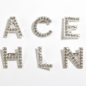 Creative Brand Full Rhinestone Single Letter CHA Brooches Pins for Women Bling Crystal Letter Lapel Pins Brooch Jewlery