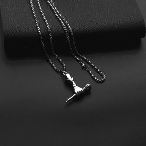 2021 New Arrival Chain on The Neck Titanium Steel Hip Hop Cross Male Hiphop Pendant Fashion Pendant Necklaces Unisex Wholesale